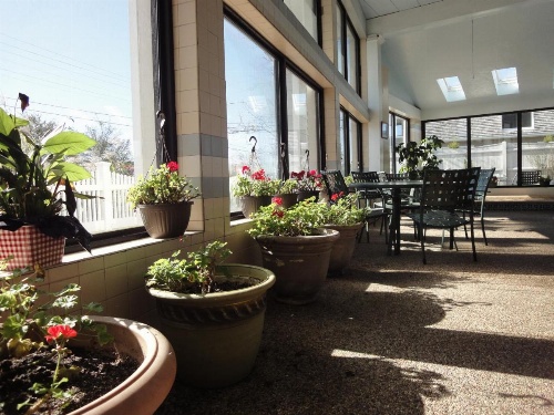 Hyannis Travel Inn image 14